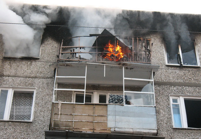 Оренбуржец ненароком взорвал квартиру